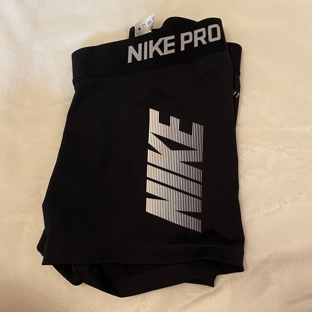 Women’s Nike Pro Dri Fit Elastic Waist Spandex
